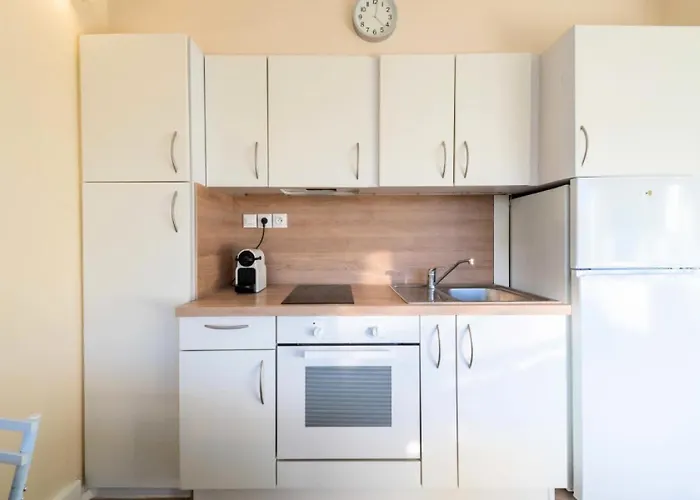 2p Proche Et Croisette, Palm - 2p Proche Et Croisette, Palm Mae-2193 * Канны